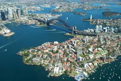 Sydney_Harbour_Bridge_from_the_air_400_266_80