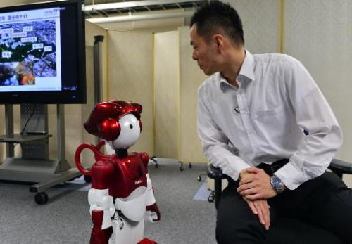 Hitachi представляет робота, который умеет шутить