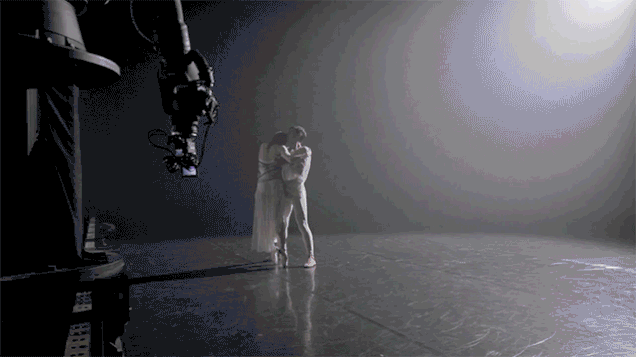 Роботизированная камера поможет чувствовать себя частью балетного спектакля