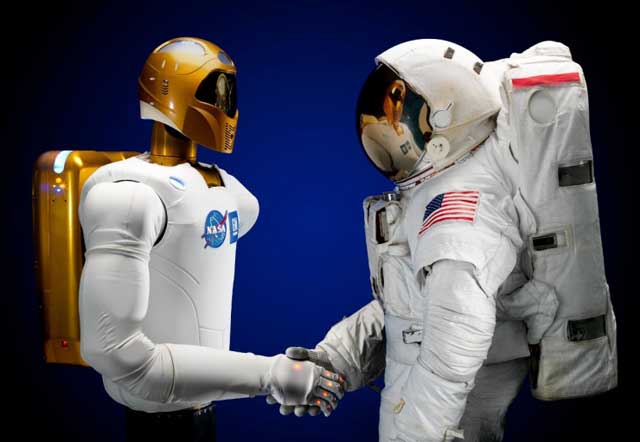 NASA обучает Robonaut врачебному ремеслу