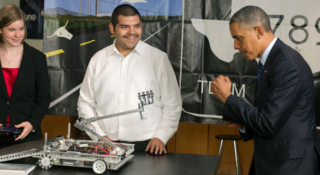 5 лучших встреч президента Обама с роботами